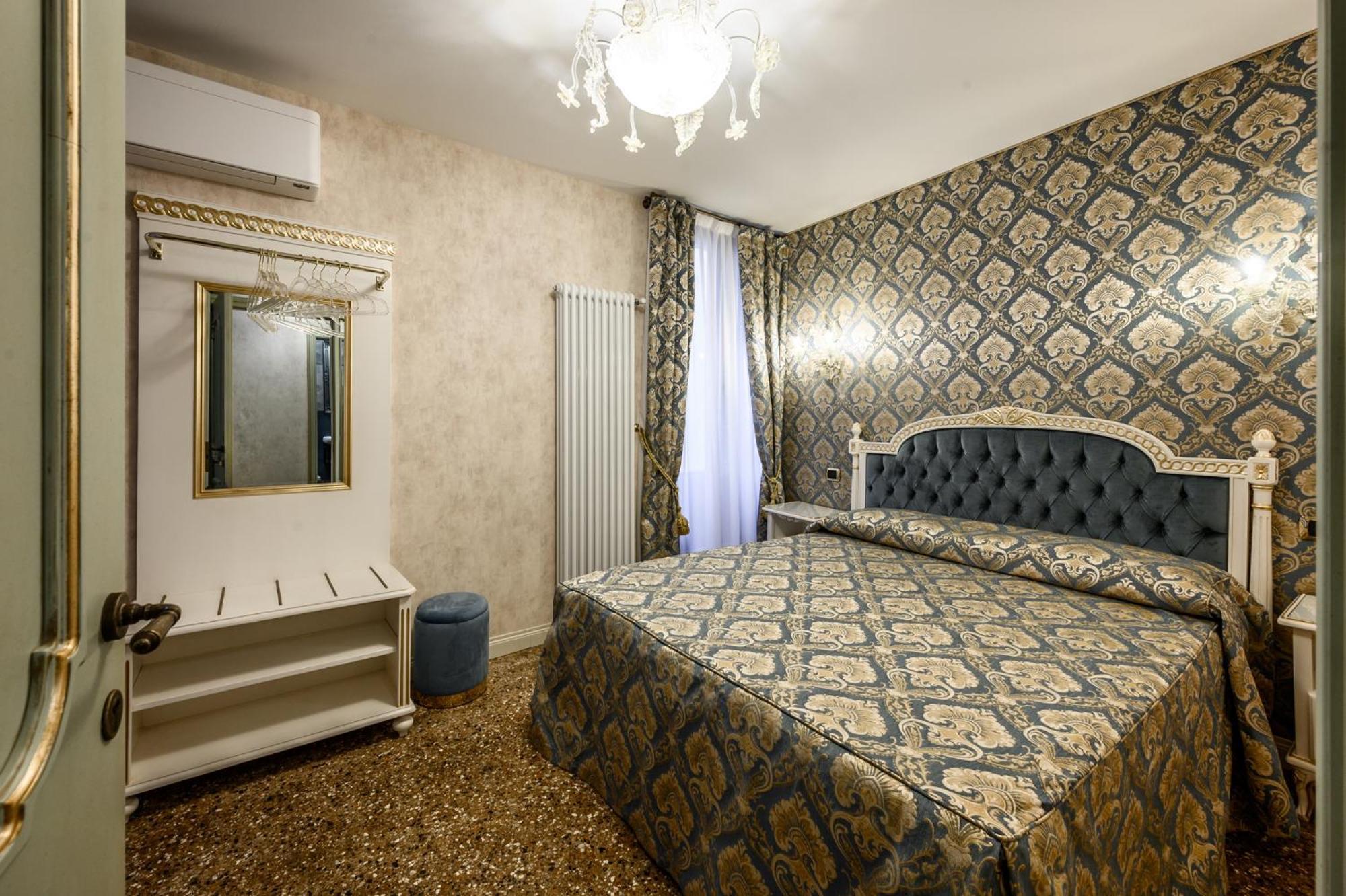 Ca Rialto 4122 - Luxury Terrace Appartement Venetië Buitenkant foto