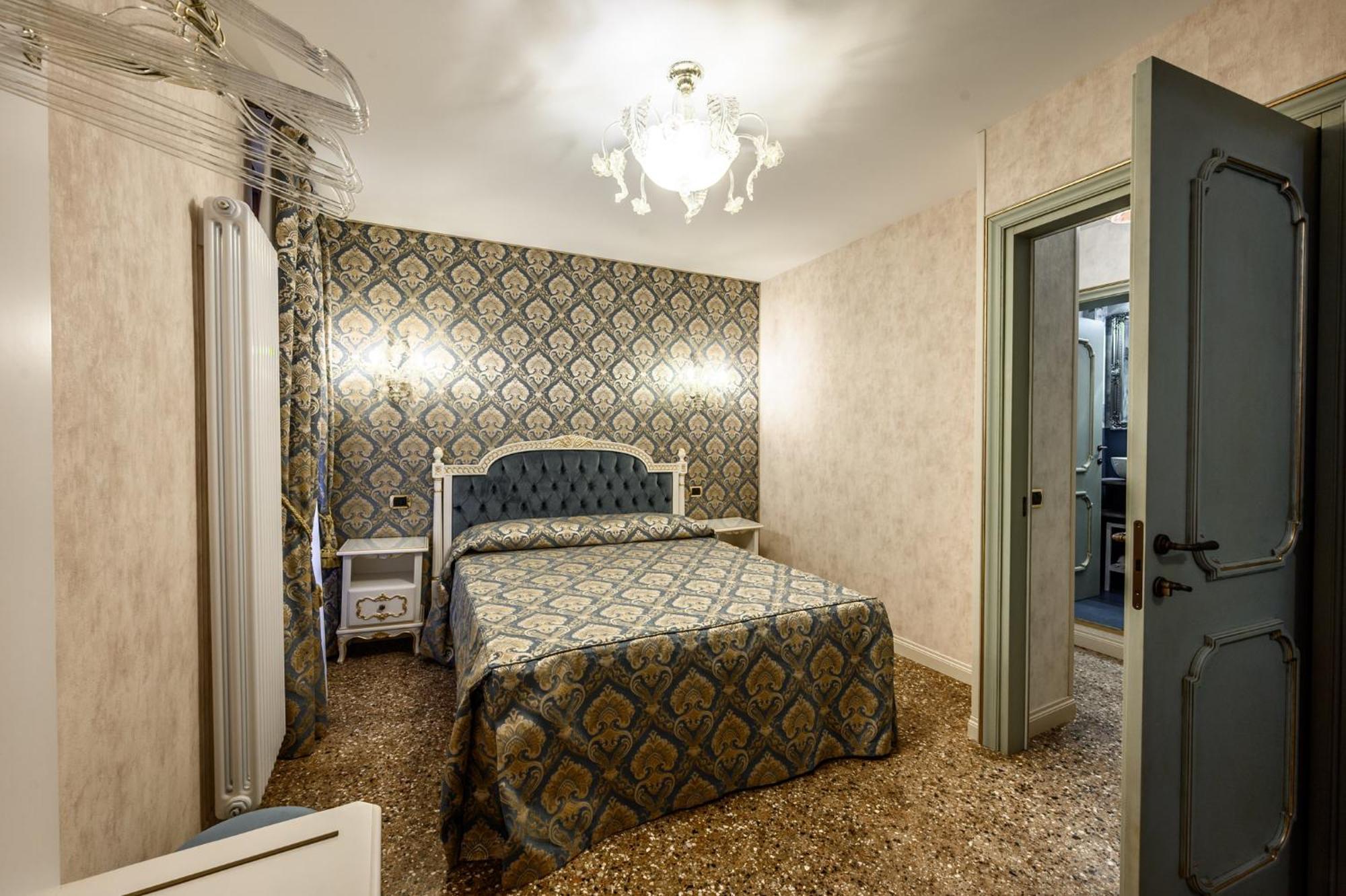 Ca Rialto 4122 - Luxury Terrace Appartement Venetië Buitenkant foto