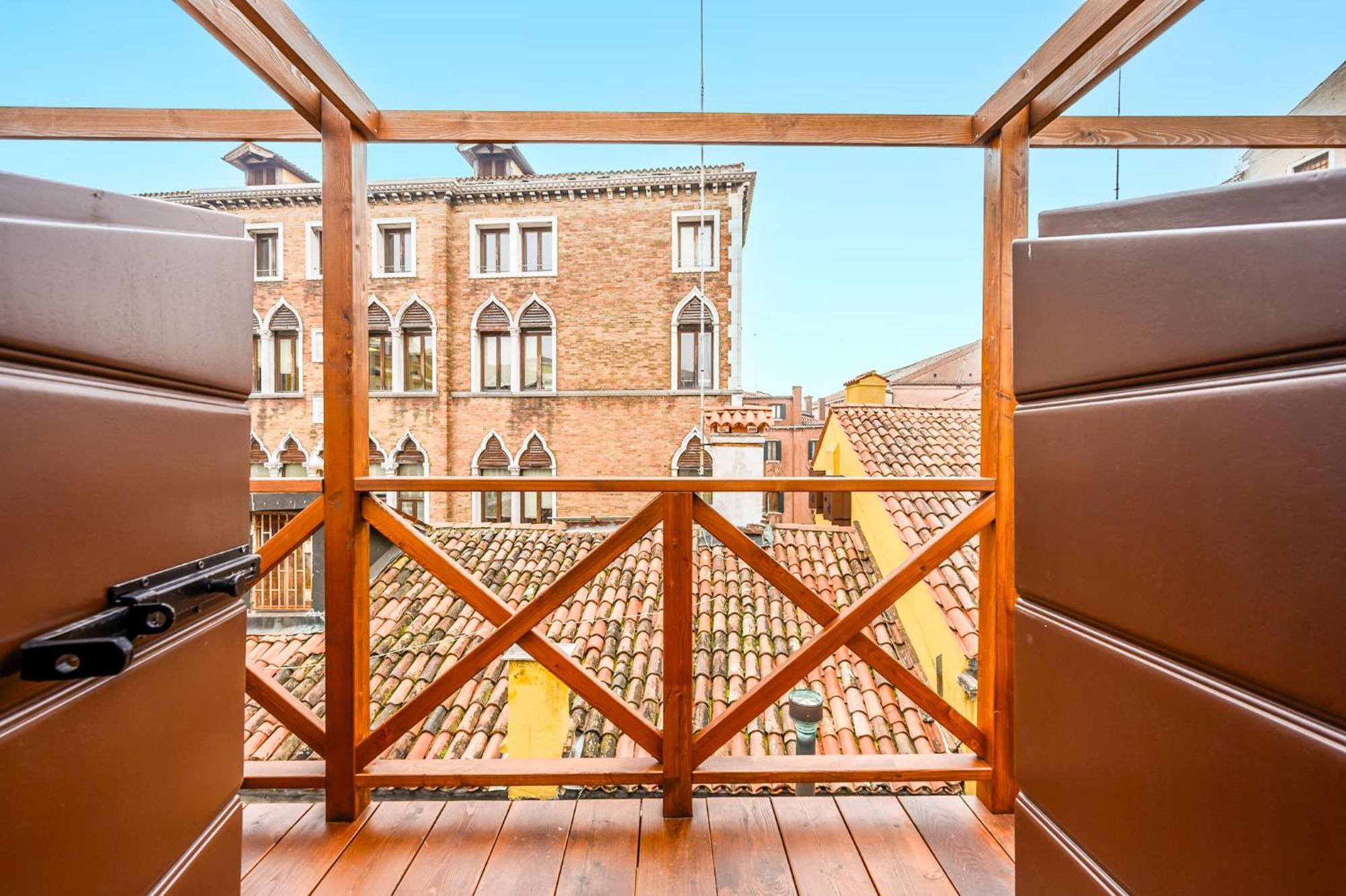 Ca Rialto 4122 - Luxury Terrace Appartement Venetië Buitenkant foto
